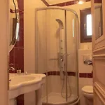 Nikelli 3*