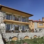 Nikelli Hotel