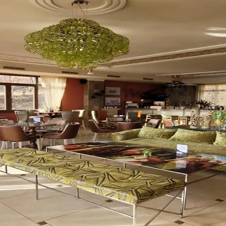 Nikelli Hotel